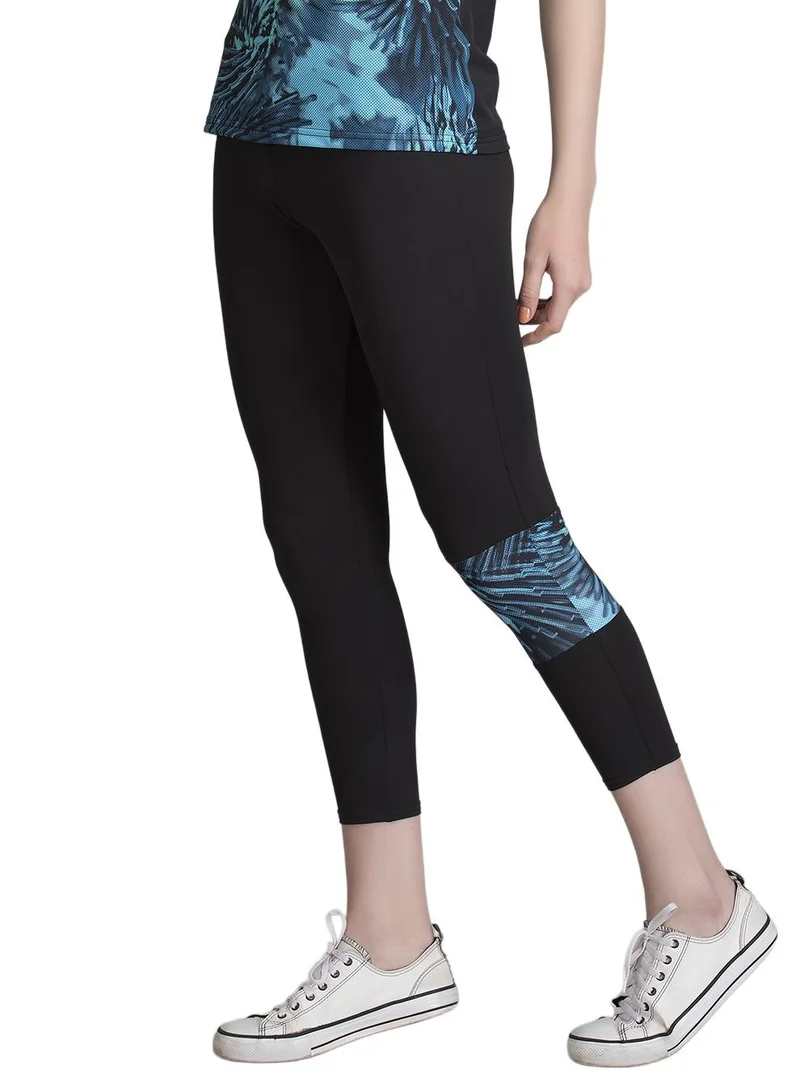 Clovia Green Snug-Fit High-Rise Active Capri Tights in Black with Printed Panel for Women | Best Price UAE